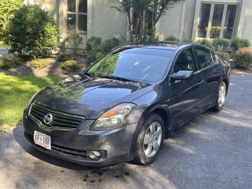 Photo 1 of 3 of 2008 Nissan Altima 2.5 S